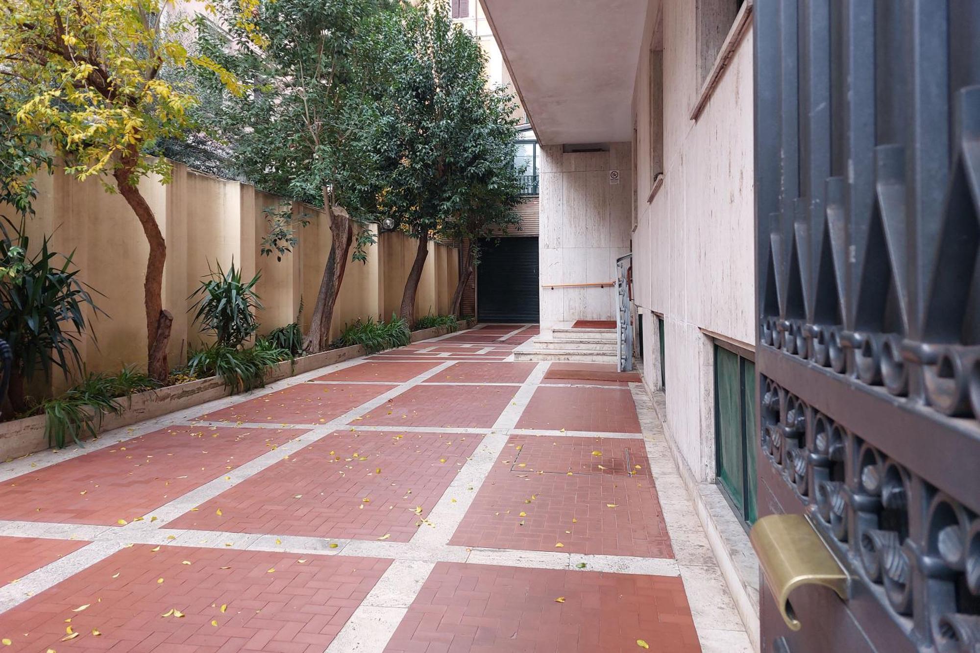 Proja Housing Romagnosi20 — Photos 2